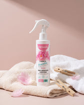Essentia Nature INTENSE fragrance spray Soft Laundry with flower petals
