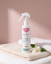 Essentia Nature mirisni sprej Jasmin s cvjetovima jasmina