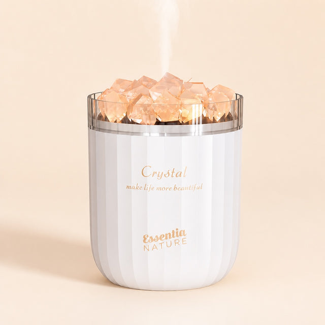 Bijeli difuzor od soli Crystal s maglicom na pastelnoj pozadini